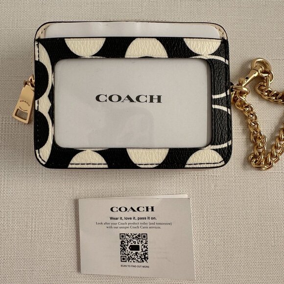 Coach Zip Card Case In Signature Canvas - Picture 8 of 14
